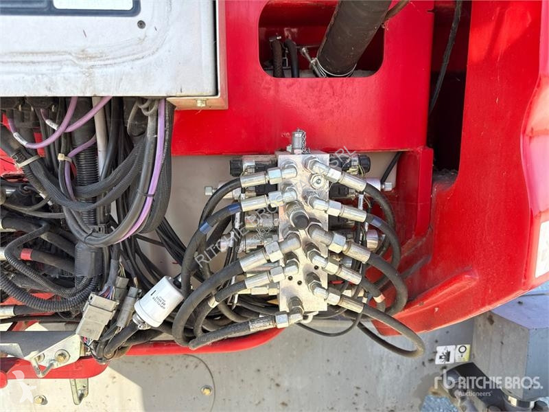 Автовышка Manitou