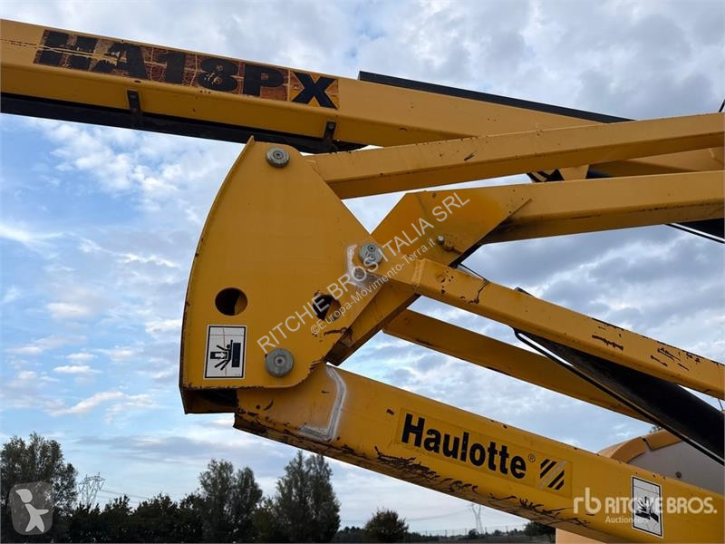 Plataforma elevadora Haulotte Articulating Boom...