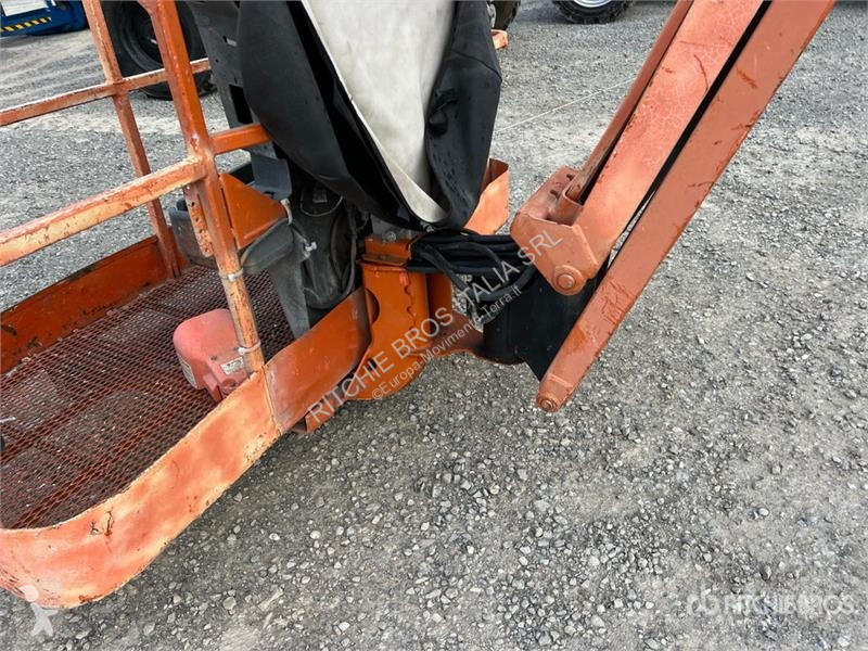 Plataforma elevadora JLG
