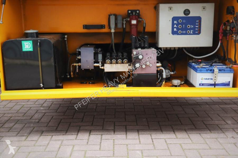 منصة تلسكوبية HAB S195-24 D4WDS Diesel, 4x4...