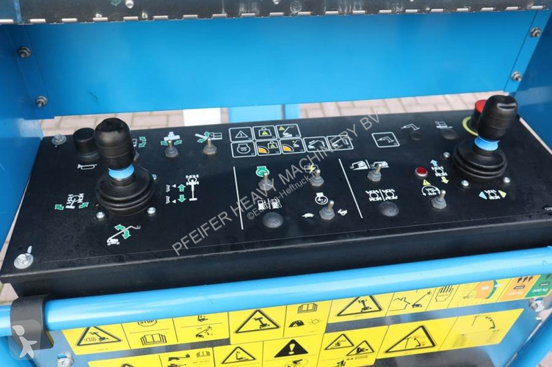 Nacelle Genie XC Trax Valid inspection,...