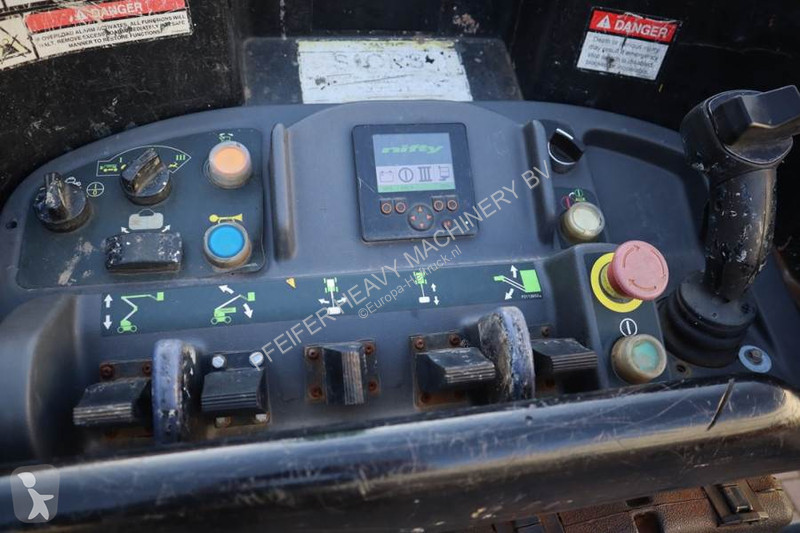 Plataforma Niftylift HR28 HYBRIDE Valid...