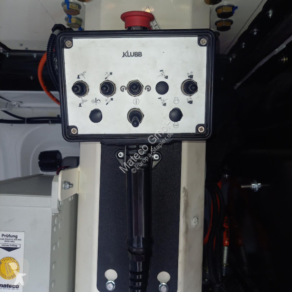 منصة تلسكوبية Klubb K20 / NISSAN NV200