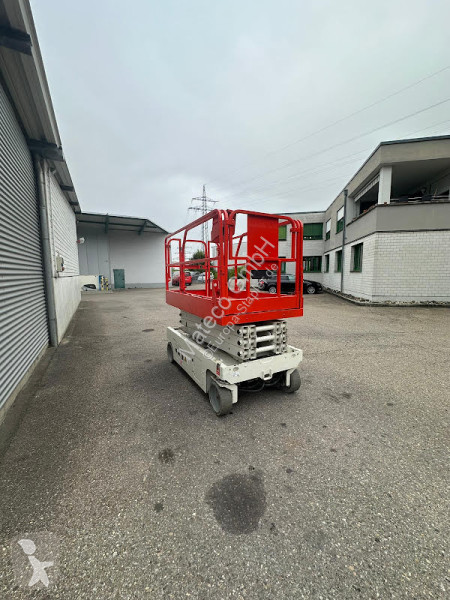 منصة تلسكوبية Genie GS-2646