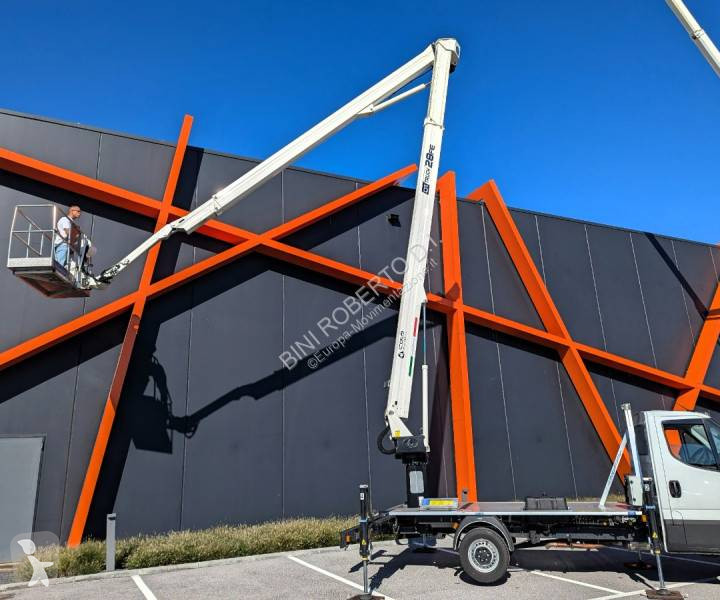 Cela DT28FE Arbeitsbühne
