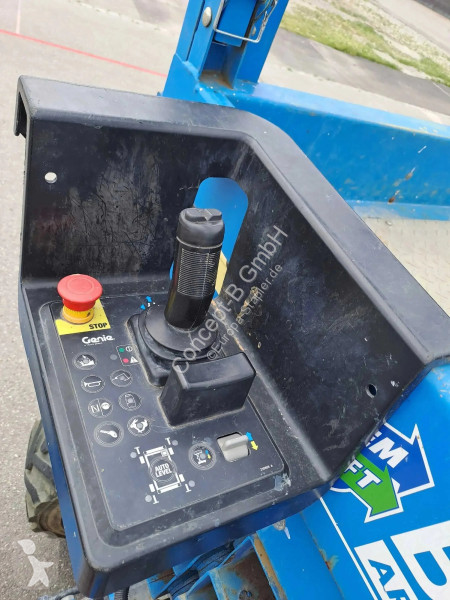 Vysokozdvižná plošina Genie GS 3369 RT
