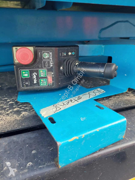 Scissor lift self-propelled used Genie GS 3369 BE - Ad n°10281213