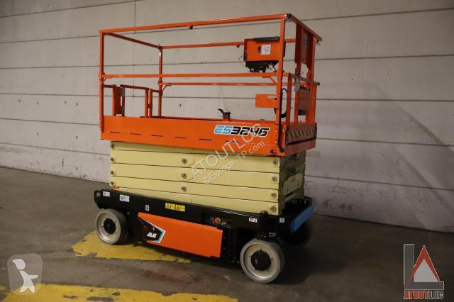 Piattaforma aerea JLG