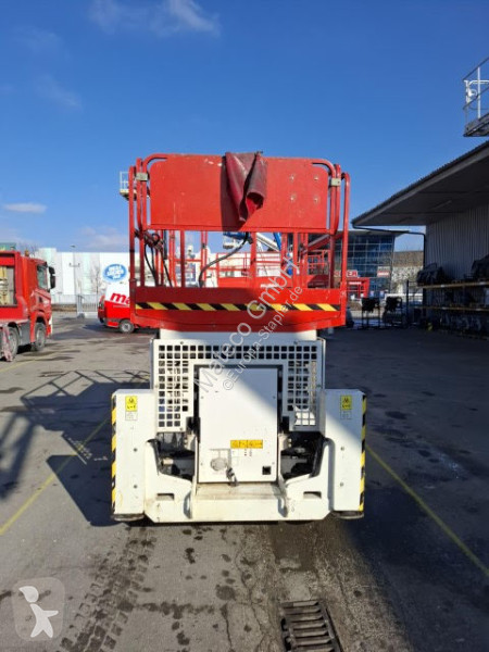 Piattaforma aerea JLG M3369