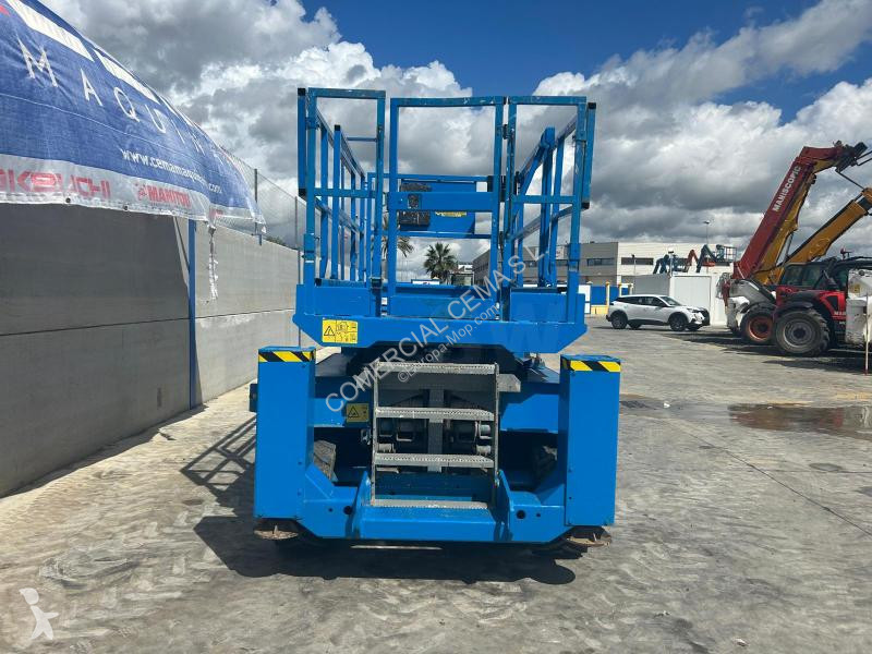 منصة تلسكوبية Genie GS-3268