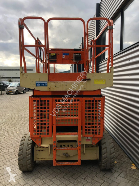 Piattaforma aerea JLG Hoogwerker Schaarhoogwerker