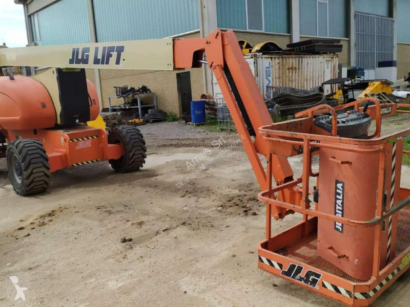 Piattaforma aerea JLG