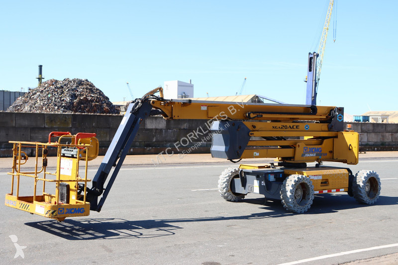 Plataforma XCMG E