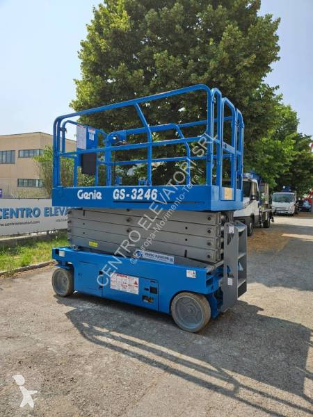 Piattaforma aerea Genie GS 3246