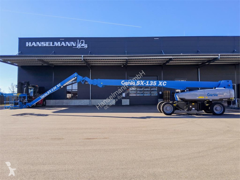 Plataforma elevadora Genie SX-135 XC