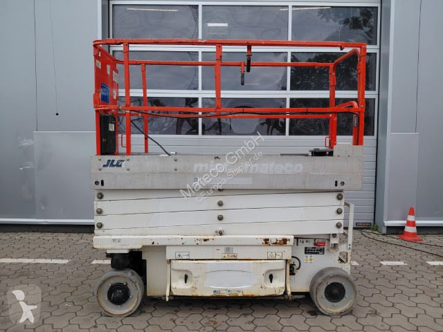 Piattaforma aerea JLG