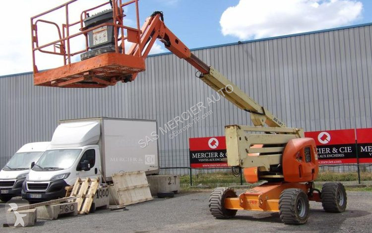 Nacelle JLG nacelle articulee automotrice diesel