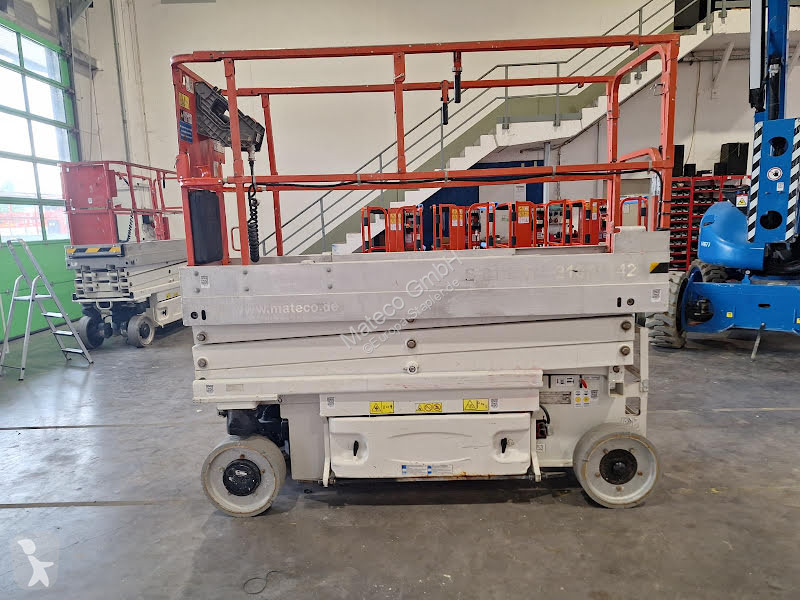 Piattaforma aerea JLG
