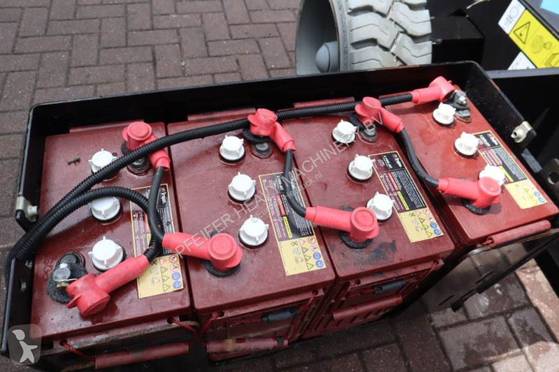 Lift Genie Z33/18 Electric, 12m Working Height,...