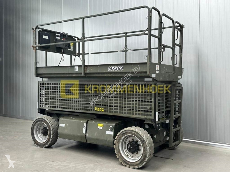Piattaforma aerea JLG M 3369
