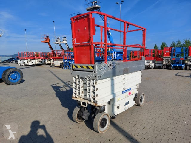 Piattaforma aerea JLG
