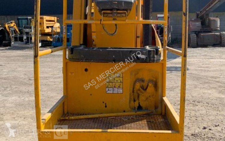 Nacelle JLG nacelle a mat vertical automotrice...