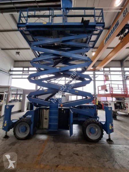 Piattaforma aerea Genie GS-5390