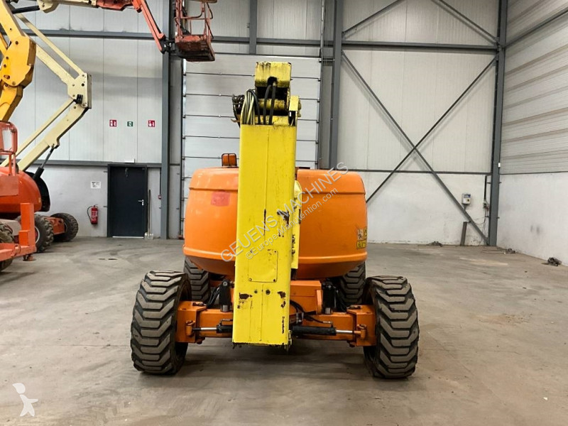 Nacelle JLG 4x4x4