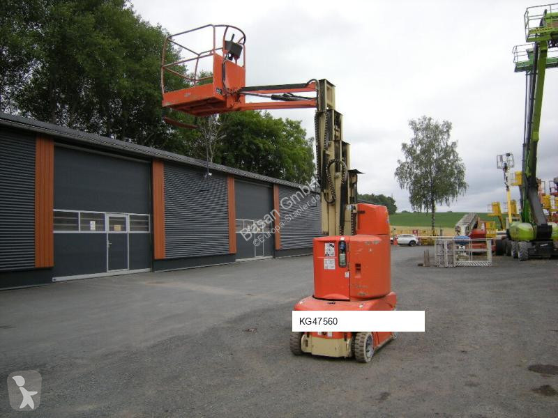 منصة تلسكوبية JLG Toucan 1010