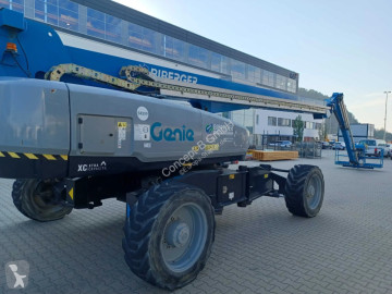 Nacelle automotrice télescopique Genie
