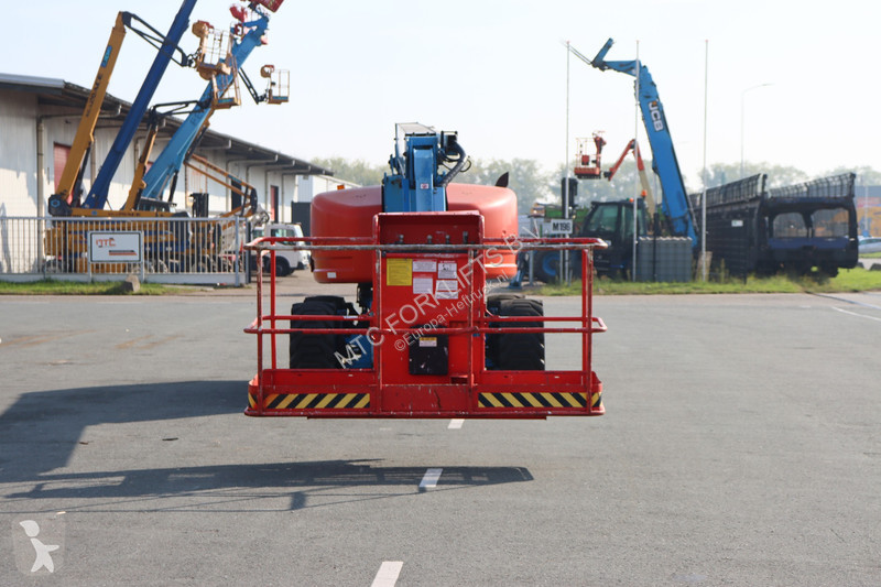 منصة تلسكوبية Genie Z80/60