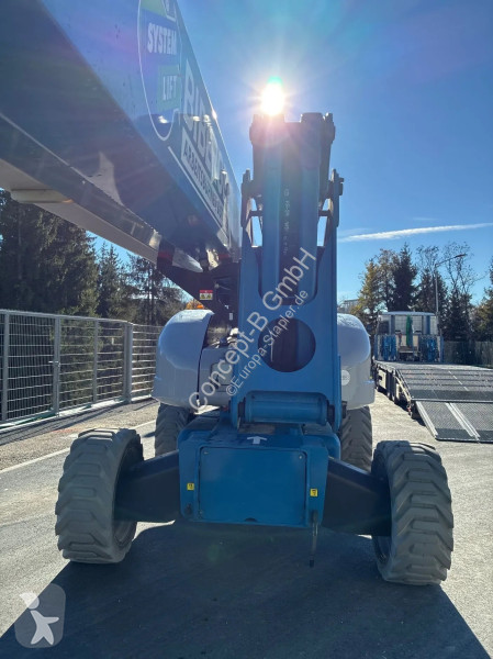 منصة تلسكوبية Niftylift HR 28 Hybrid 4x4