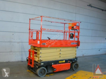 Plataforma automotriz de tijeras JLG
