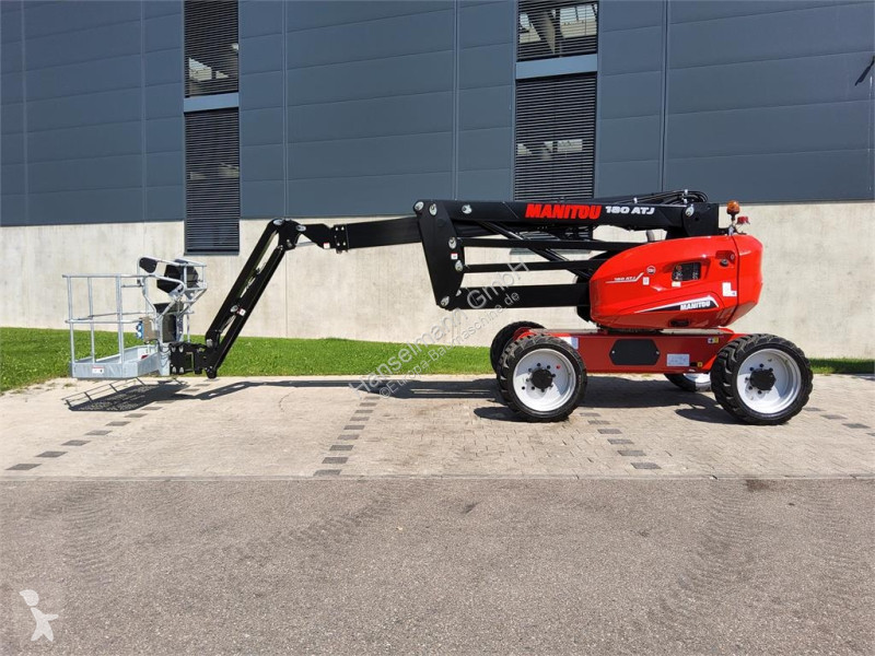 Автовышка Manitou