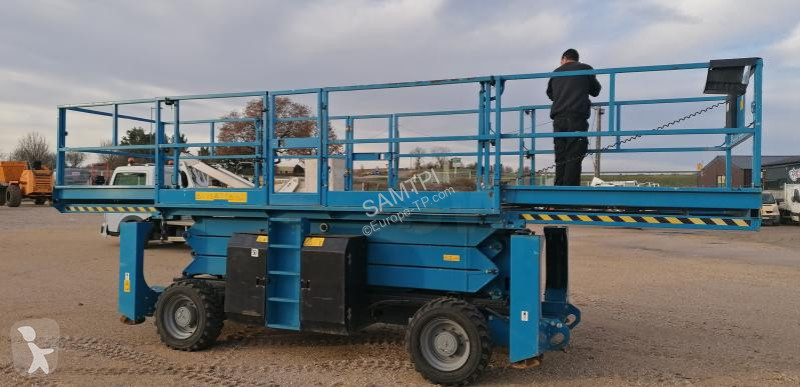 منصة تلسكوبية Genie GS-3384-RT