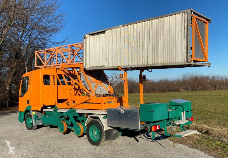 منصة تلسكوبية DAF LF