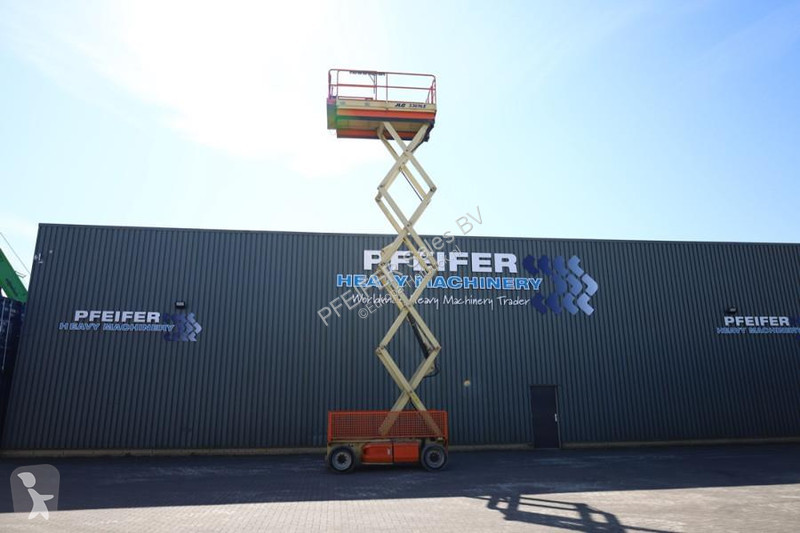 منصة تلسكوبية JLG Electric, 12m Working Height,...