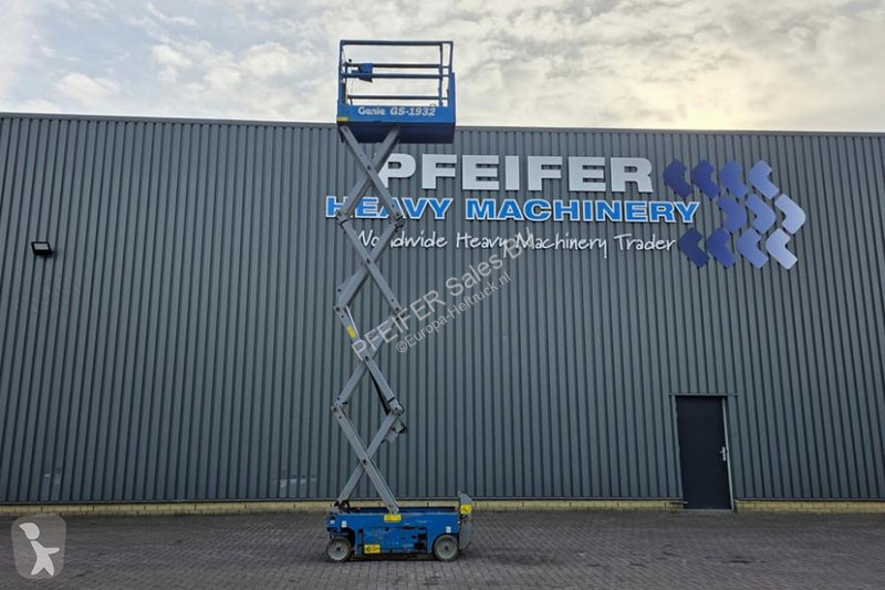 منصة تلسكوبية Genie Electric, Working Height...