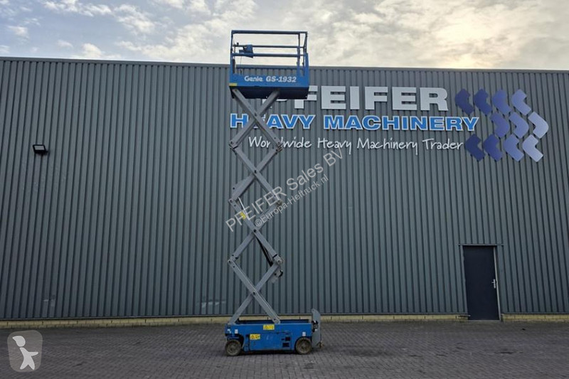 منصة تلسكوبية Genie Electric, Working Height...