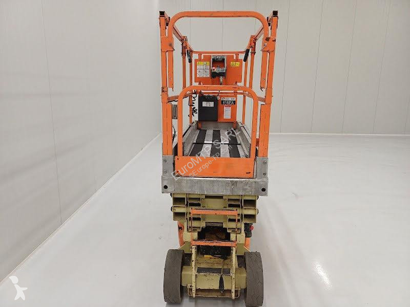 Plataforma elevadora JLG