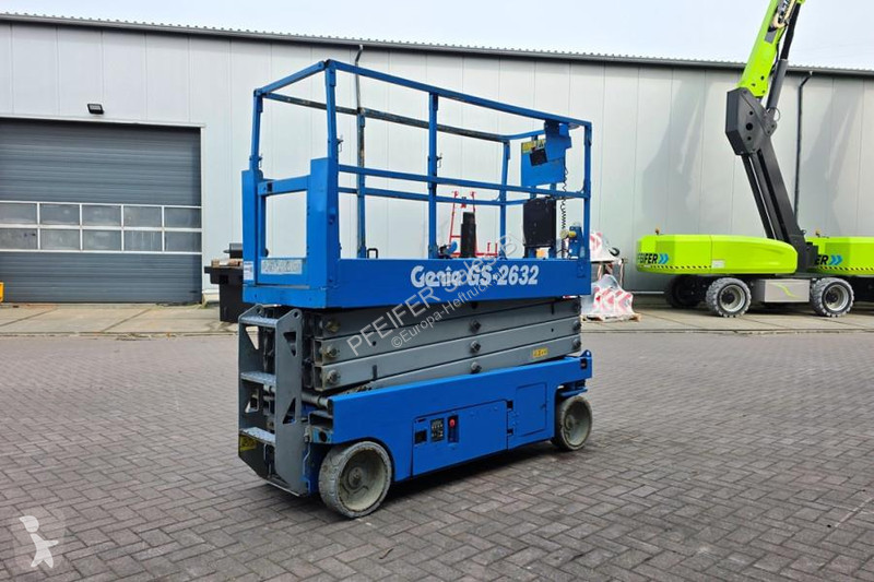 منصة تلسكوبية Genie Electric, 10m Working...