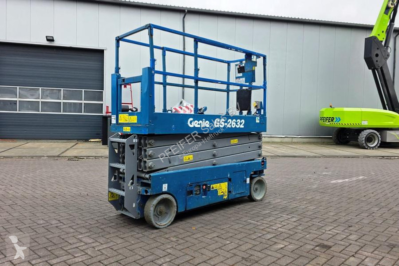 منصة تلسكوبية Genie Electric, 10m Working...