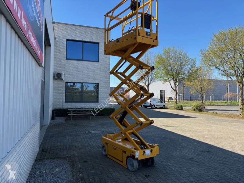 منصة تلسكوبية Haulotte Electric scissorlift,...