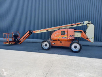 Nacelle automotrice télescopique JLG