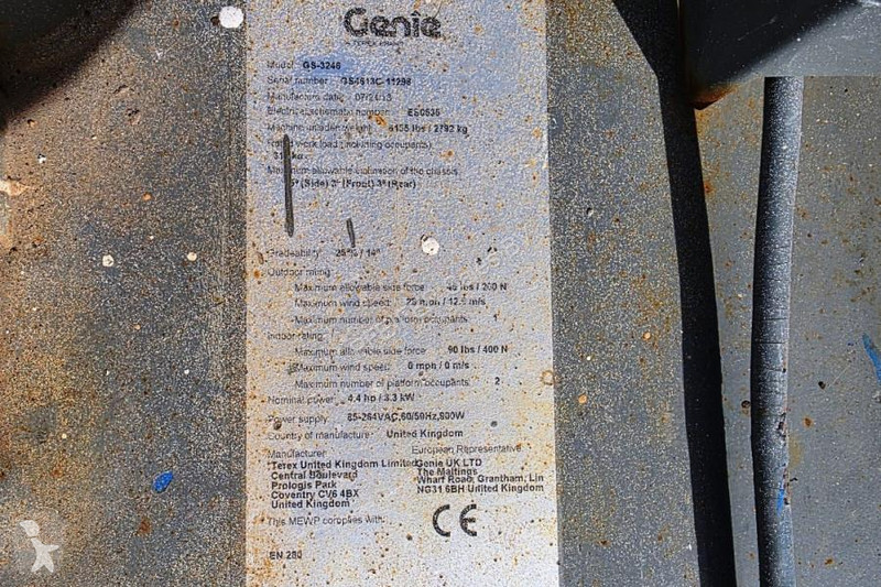 منصة تلسكوبية Genie Electric, Working Height...