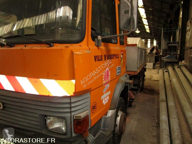 شاحنة Iveco