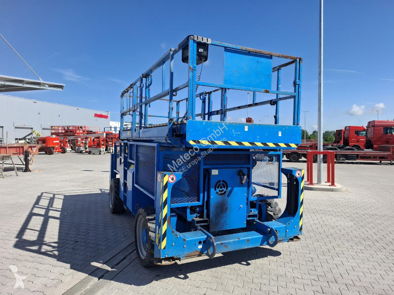 منصة تلسكوبية Genie GS4390