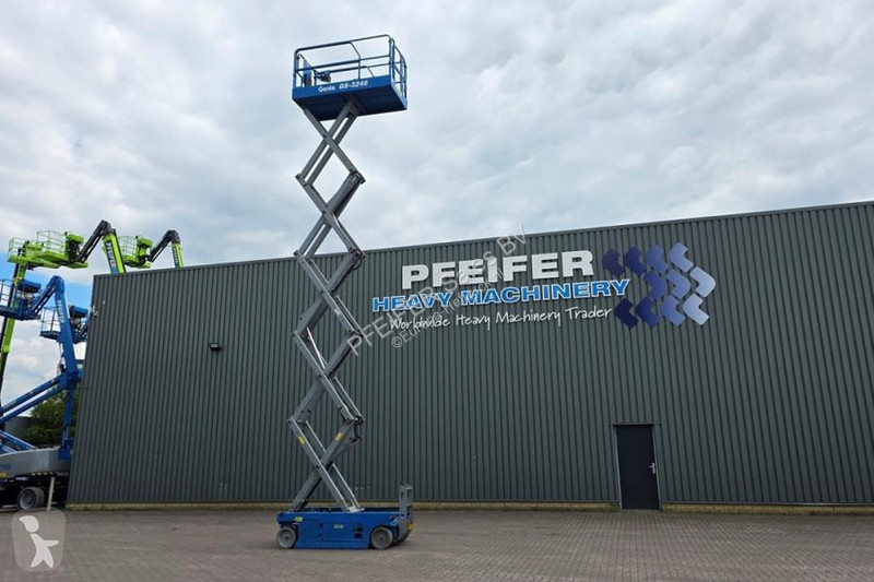منصة تلسكوبية Genie Electric, Working Height...