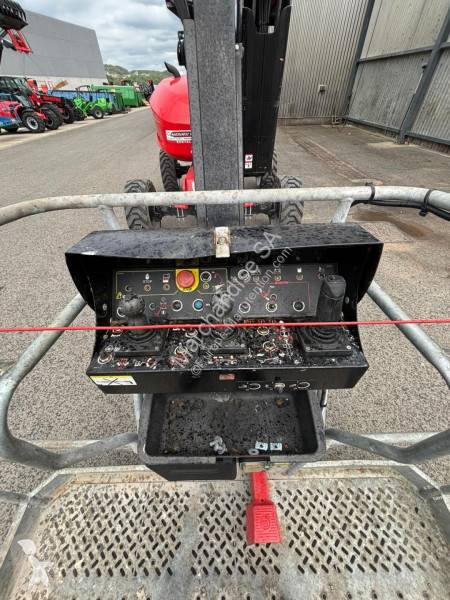 منصة تلسكوبية Manitou 160 ATJ