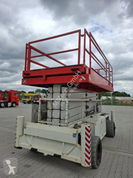 منصة تلسكوبية Hollandlift HL-220 D25 4WD/P/N